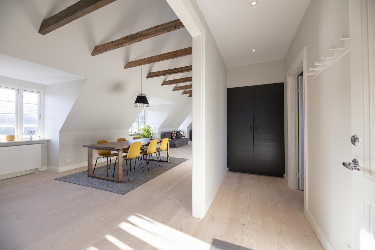 Aday - Modern Living - Balcony Room Aalborg Exterior foto